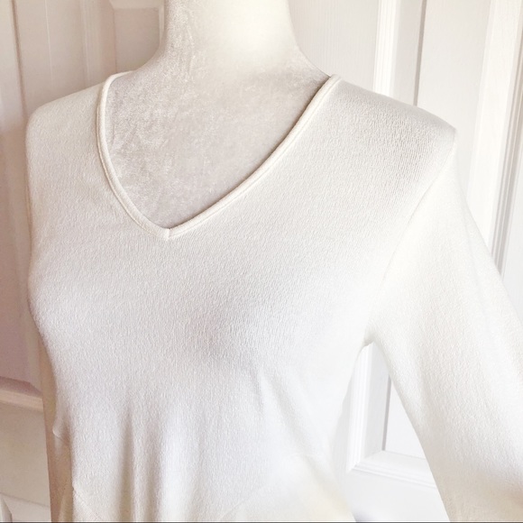 NWT Francesca's Jun & Ivy Ivory V-Neck Tie Front Top - Picture 7 of 16